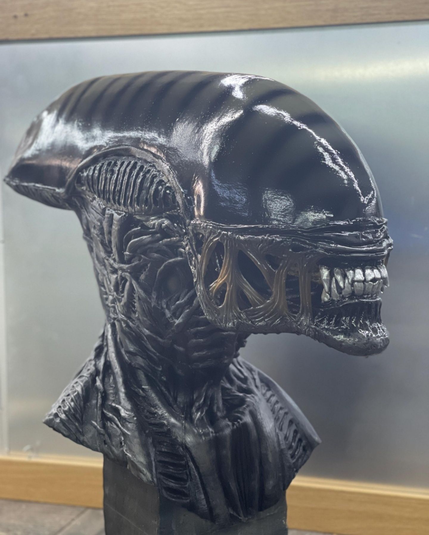 Máscara Alien Xenomorph Premium em Látex