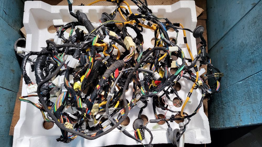 Проводка торпеды, салона Mitsubishi Colt 6 CZ3 2004-12, 1.3 роб, 4A90