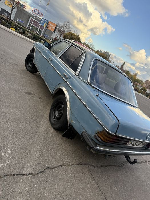 Mersedes-Benz W123 2.0disel