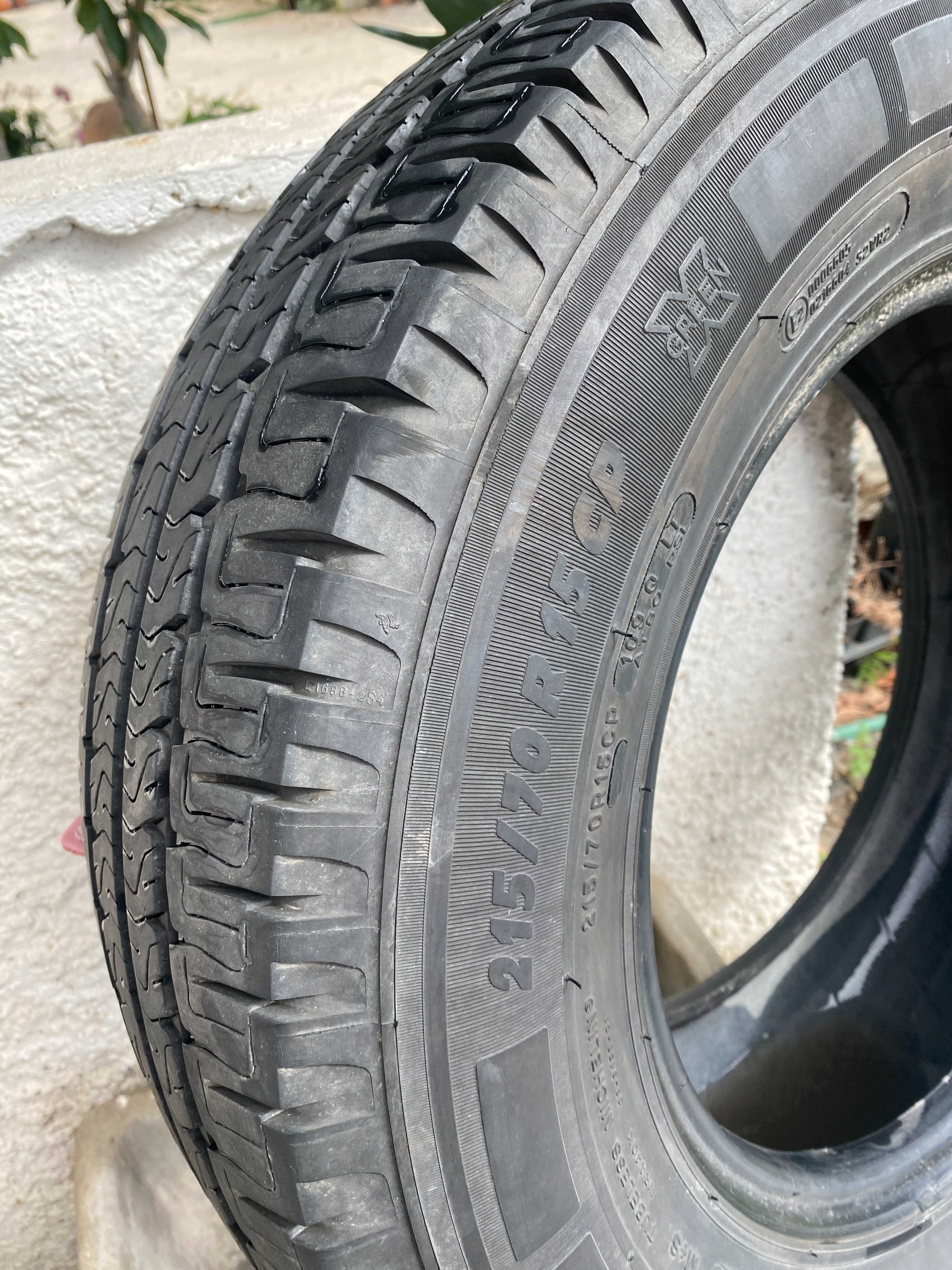 Pneus autocaravana Michelin Agilis Camping 215/75 R15 CP