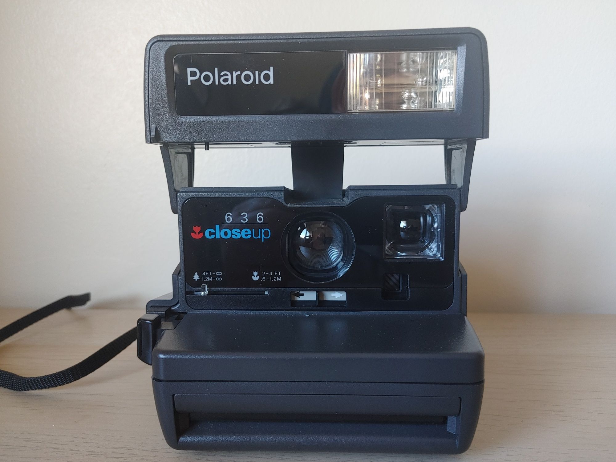 Polaroid Closeup 636