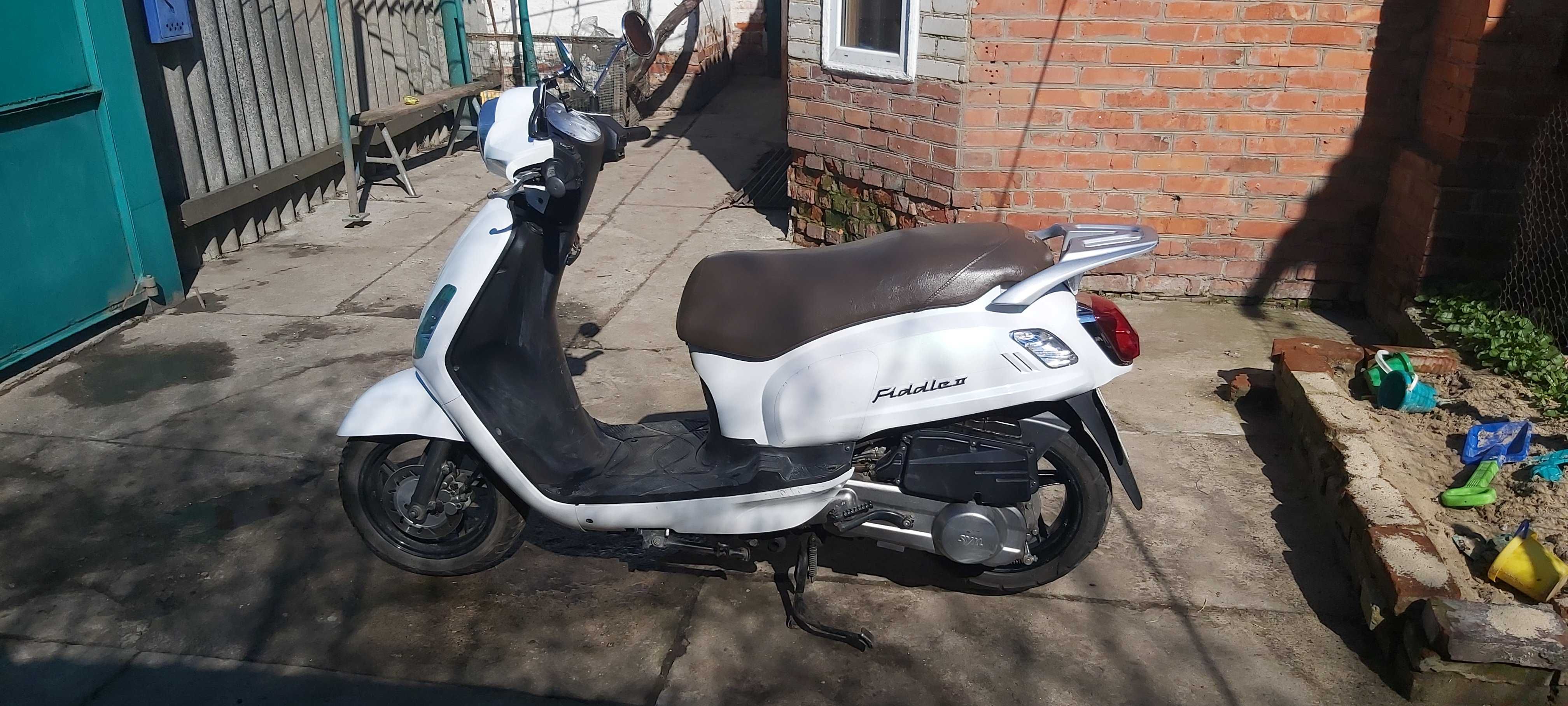 Ретро скутер SYM Fiddle II 150cc