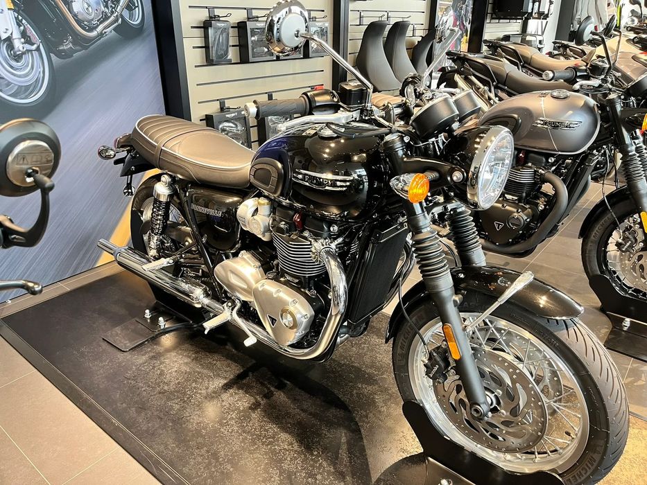 Triumph Bonneville T120 | Dostępne modele wyprzedażowe 2024