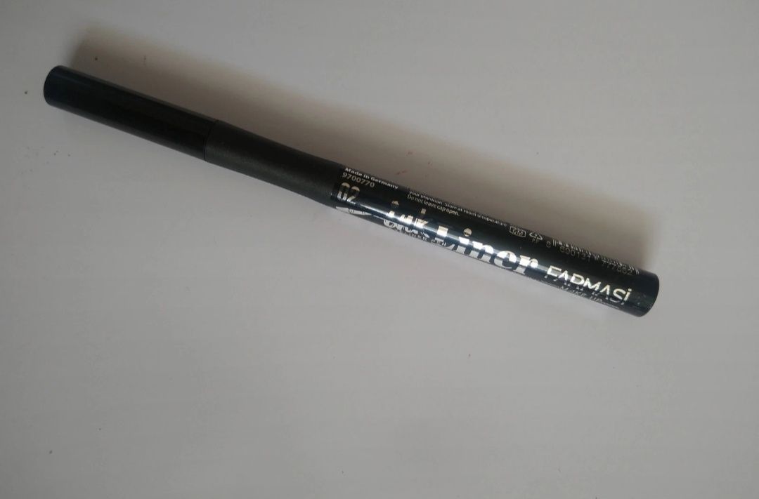 Farmasi Eyeliner w pisaku Ink liner 02 brązowy