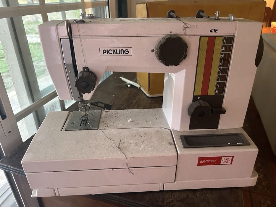 Maquina costura Pickling 411E