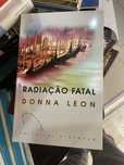 Livros a 10 eur cada um