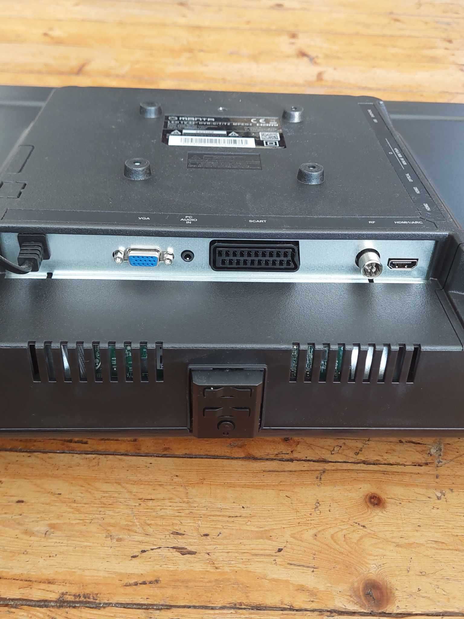 manta led tv 32 dvb-c/t/t2 mpeg4