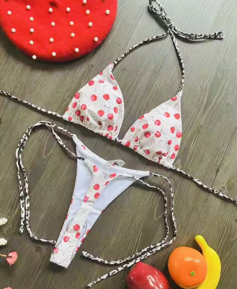 Продам жіночий купальник роздільний