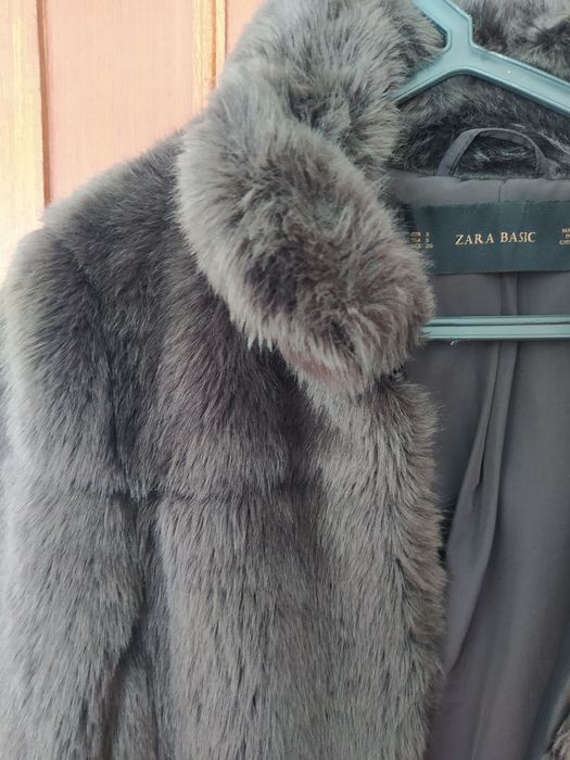 Casaco pelo cinzento Zara