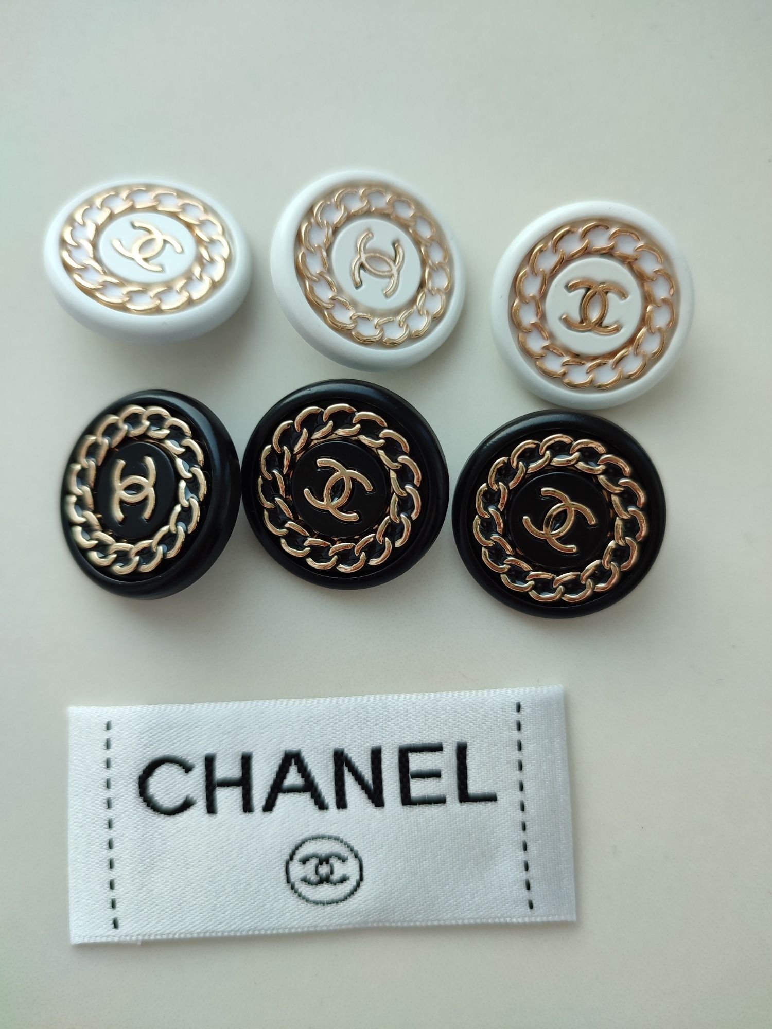 Пуговицы Celine 15 mm 22mm,DG,Chanel 18 mm, 22 mm,