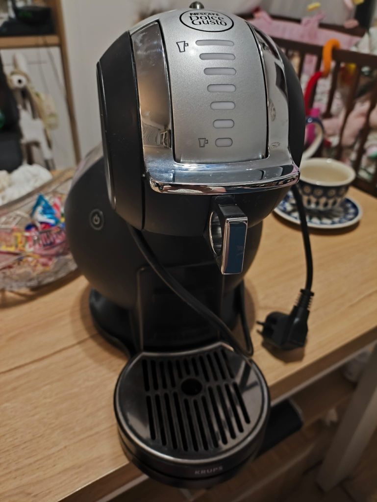 Ekspres do kawy Dolce Gusto