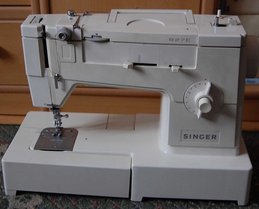 Maszyna do Szycia SINGER 827E