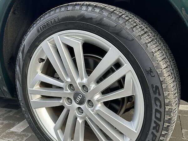 Audi Q5 2017 premium plus