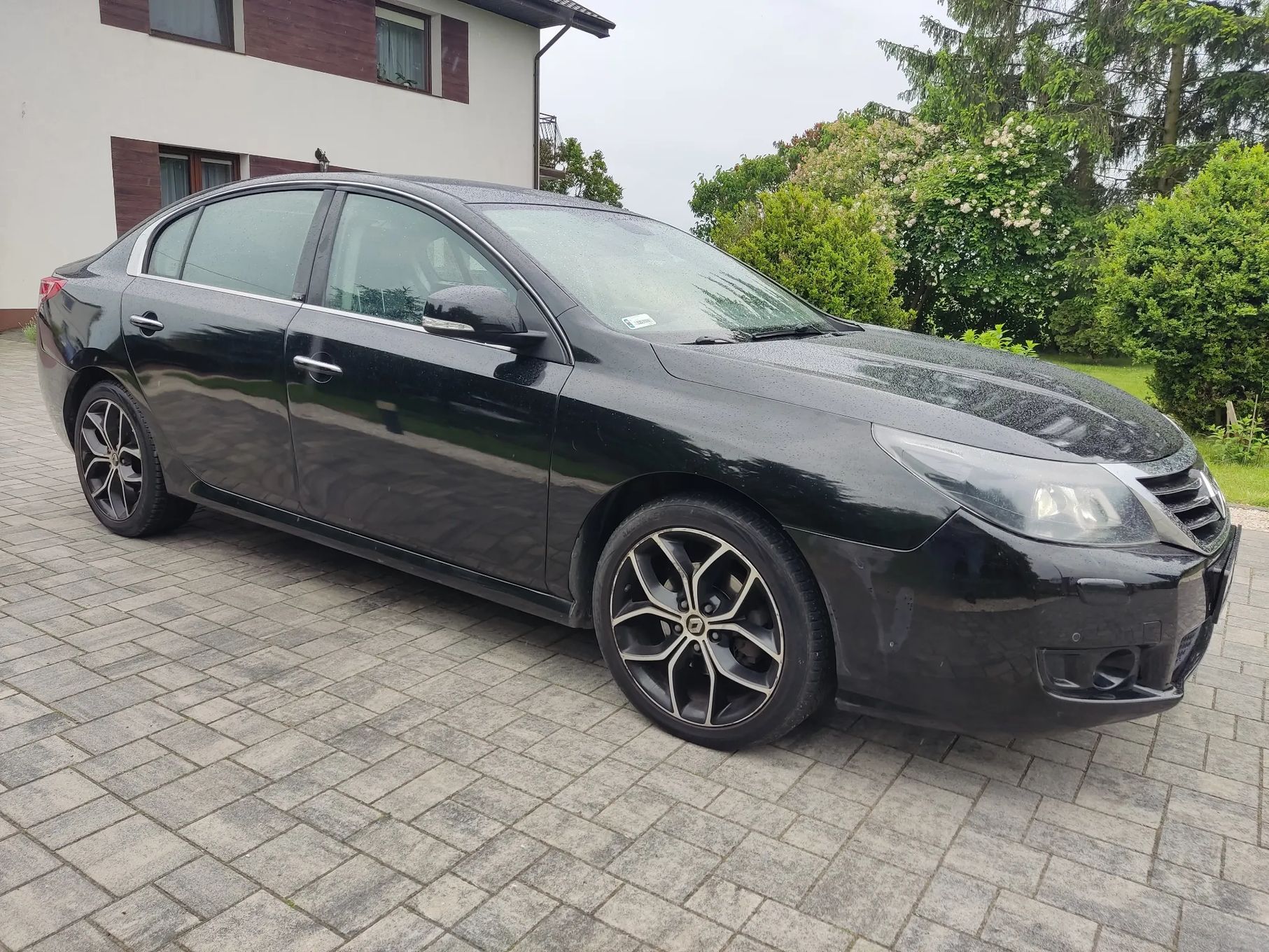 Renault Latitude * Mega bogata wersja * Initiale Paris * Do poprawek lakierniczych ! !