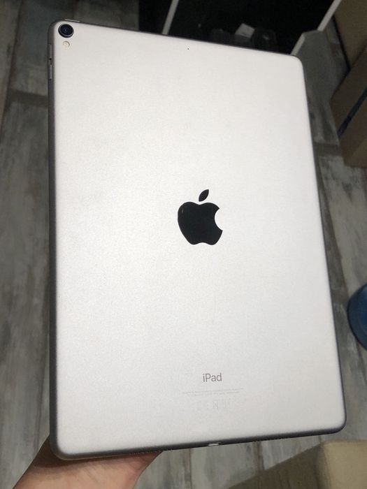Планшет APPLE iPad Pro A1701 10.5 Wi-Fi 128gb