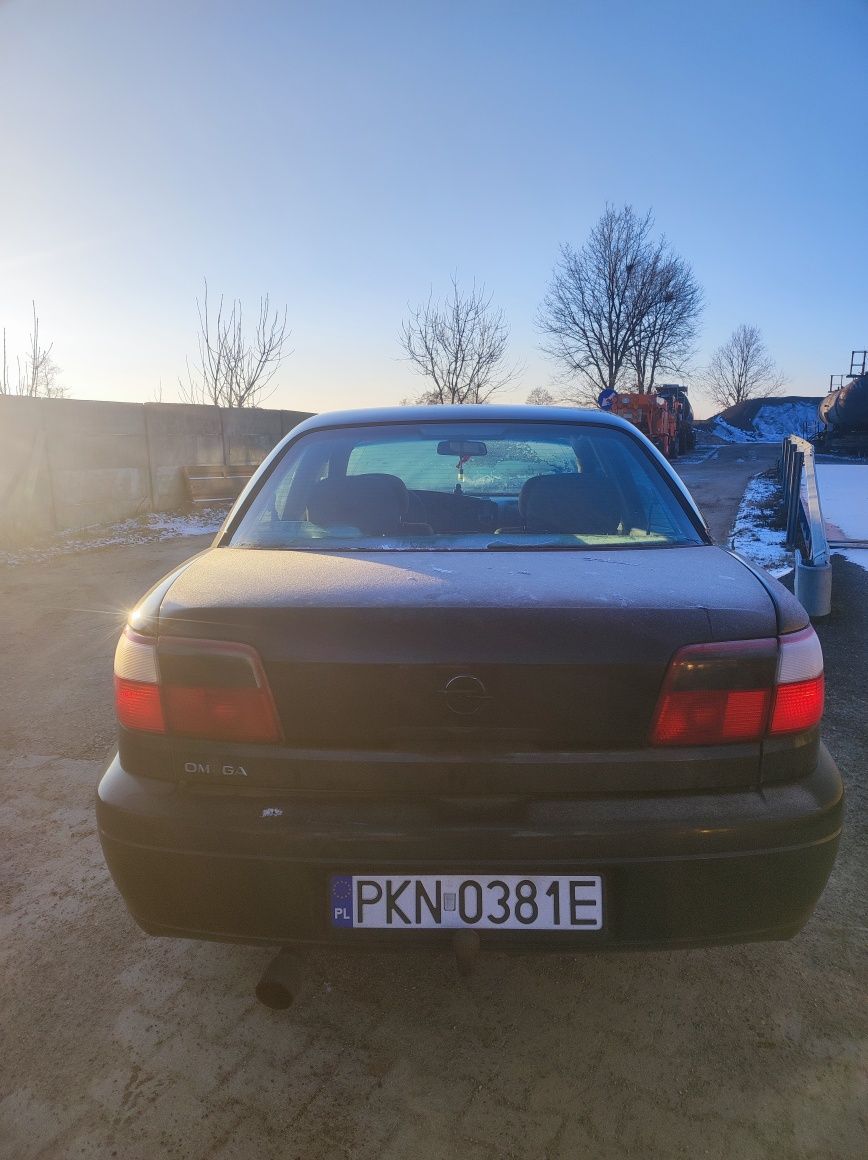 Opel Omega Bfl 2.2 benzyna