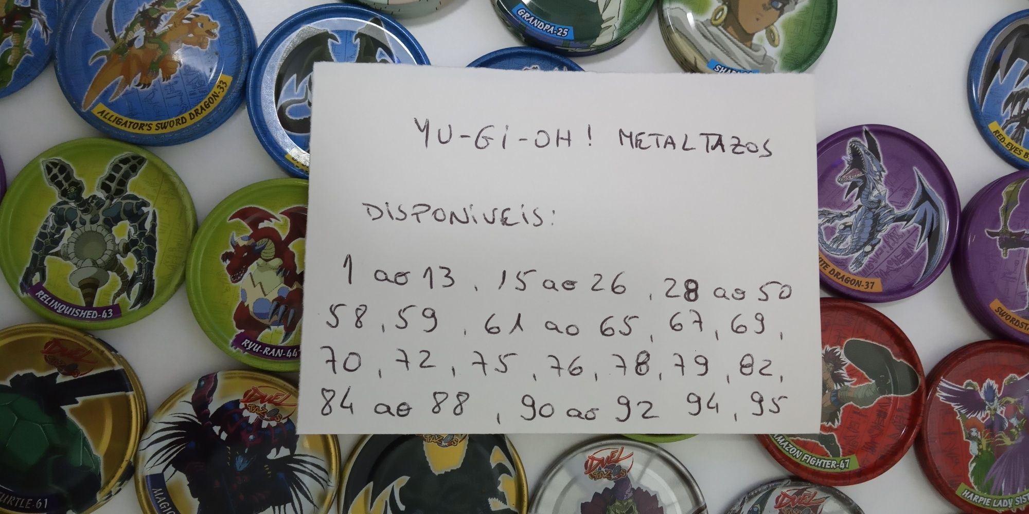 Yu-gi-ho metal tazos mega DUEL tazo porta tazos Angry bird Star wars