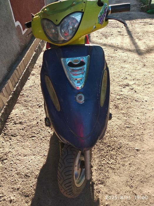 Продам скутер 125