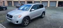 TOYOTA RAV4 , bezwypadkowy,świetny stan, 90 tyś km.Godne uwagi!!! !!