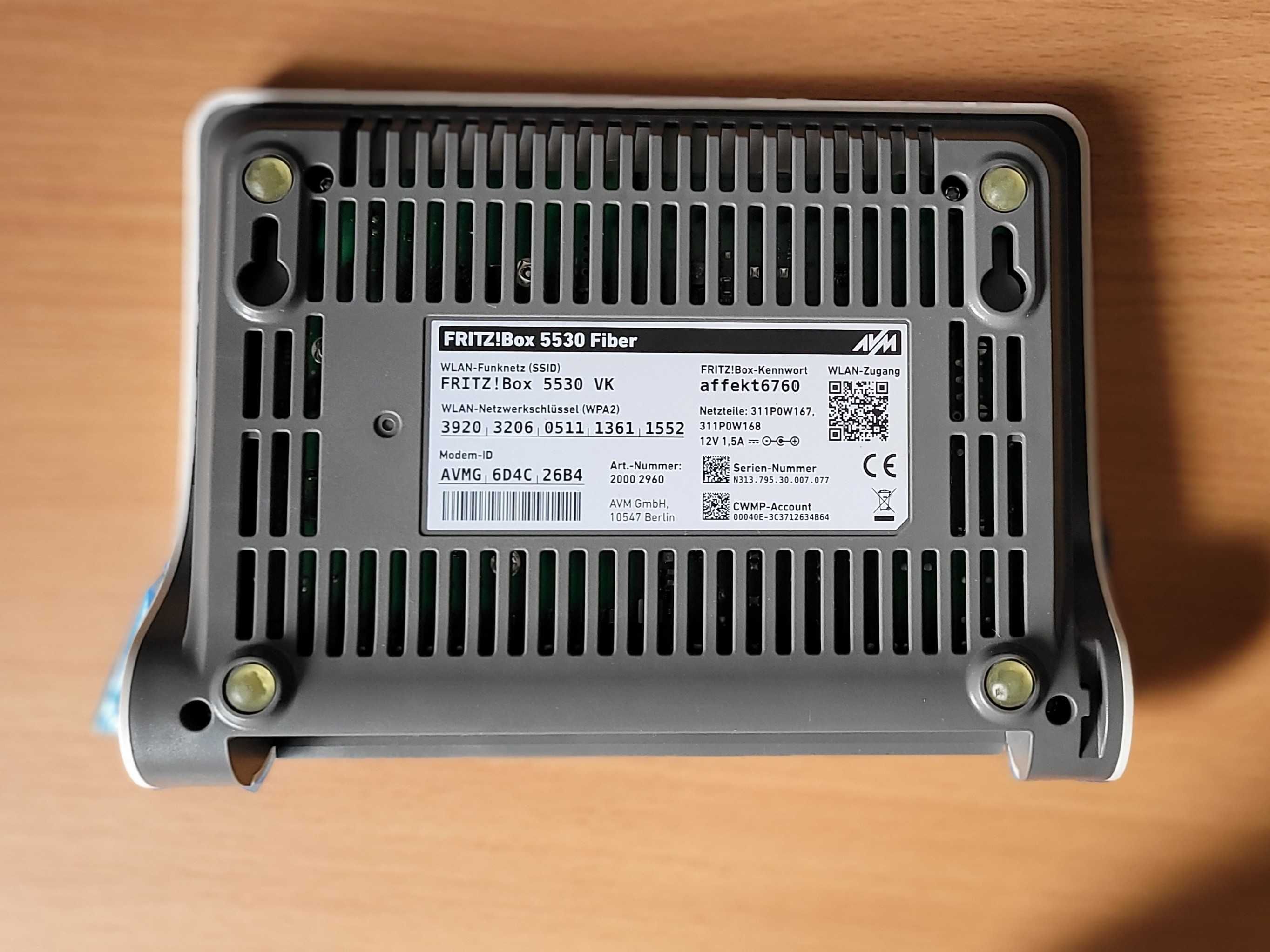 Router Avm FRITZ!Box 5530 Wi-Fi 6, 2400 Mb/s, biały/czerwony
