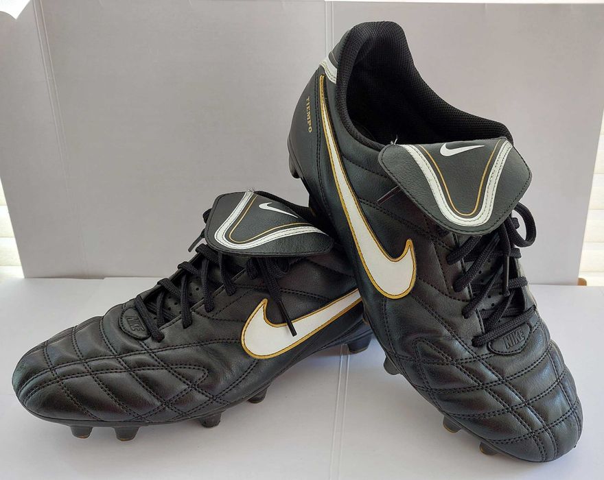 Korki piłkarskie Nike Tiempo