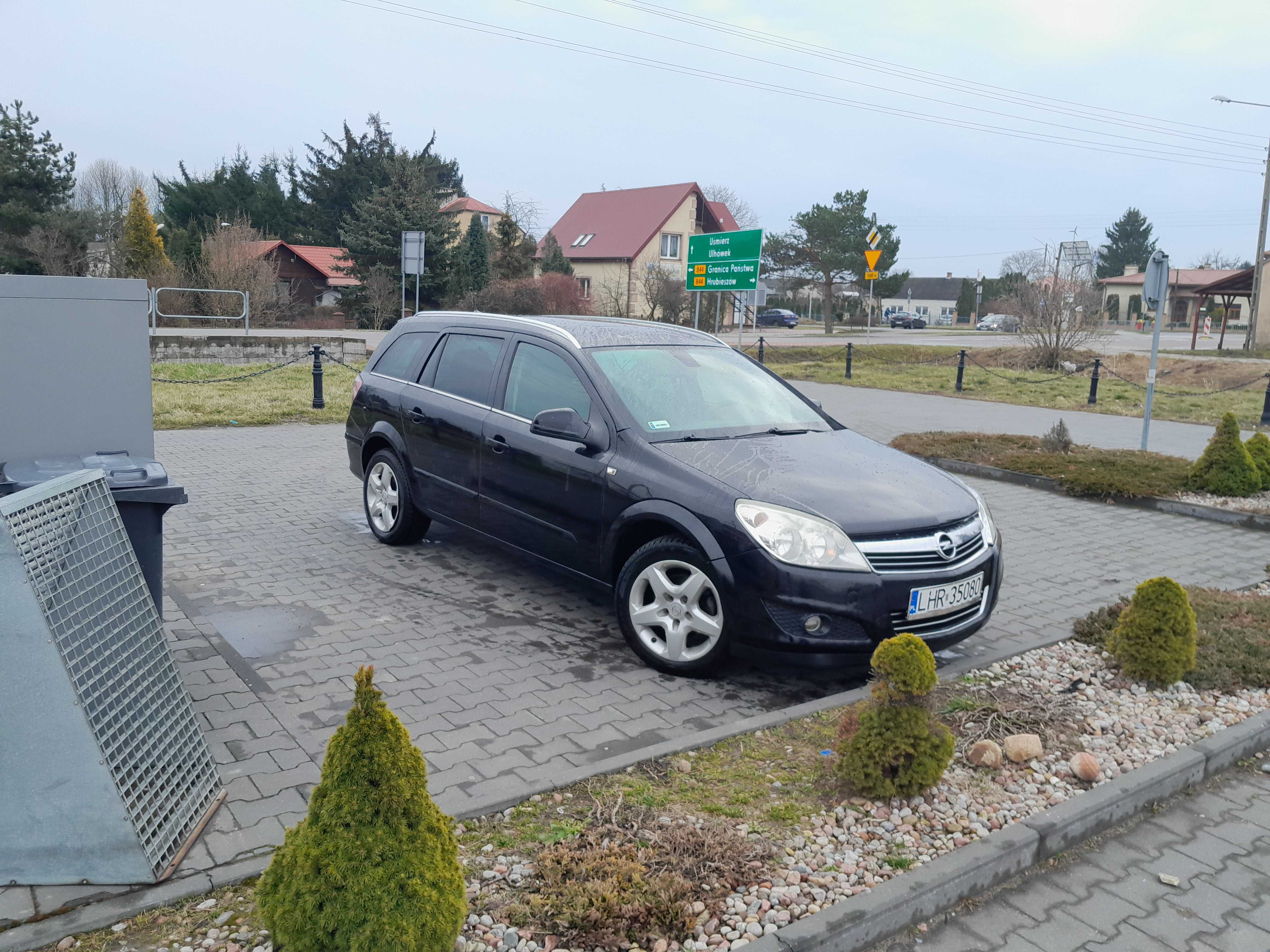 Opel Astra H 2010r