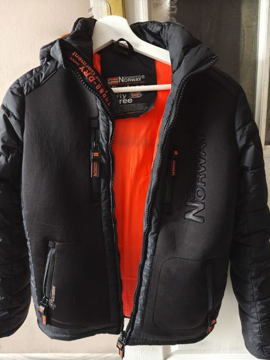 Chłopięca kurtka puchowa