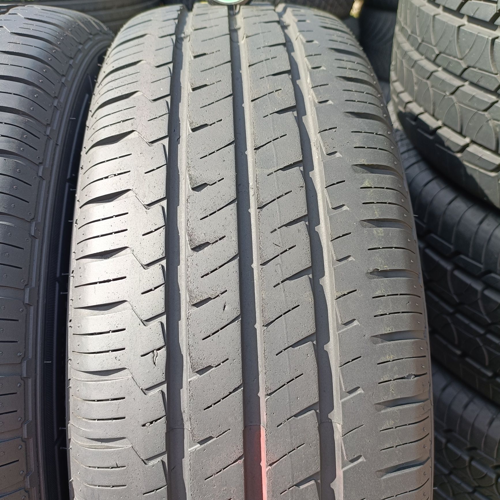 205/65r16C Hankook Vantra LT z 2021r 7mm