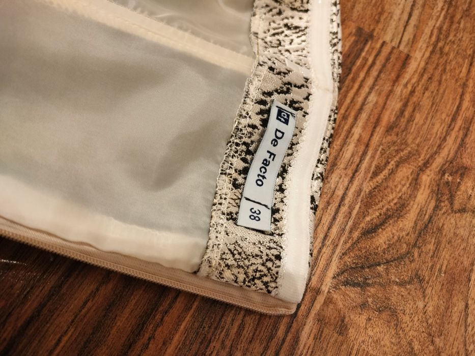 Sukienka de facto 38