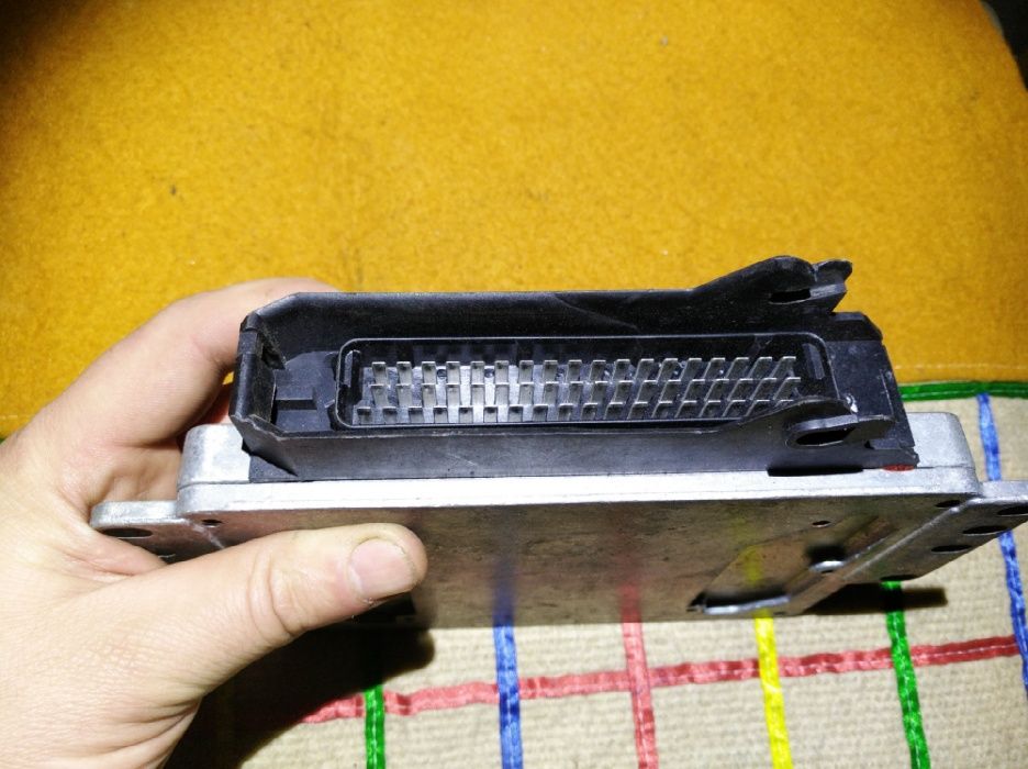 блок управления январь 5.1 эбу 2111_2112-1411020-41_61 ваз 2110_21099