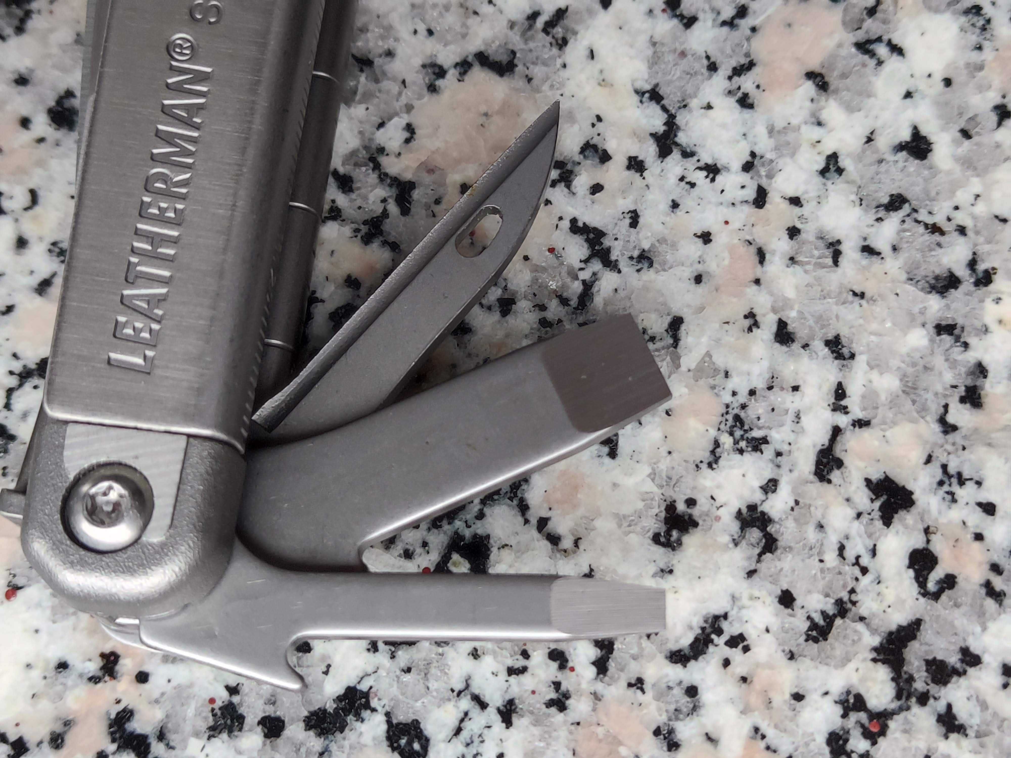 Multitool Leatherman Surge