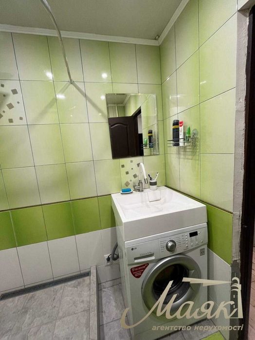 Продам 1-к.кв.Студія.1/9.Василя Сергієнко.КАПРЕМОНТ