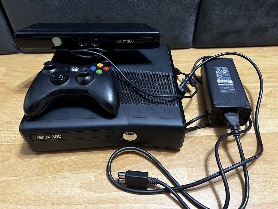 Xbox 360 Slim 4GB + 500GB + Kinect