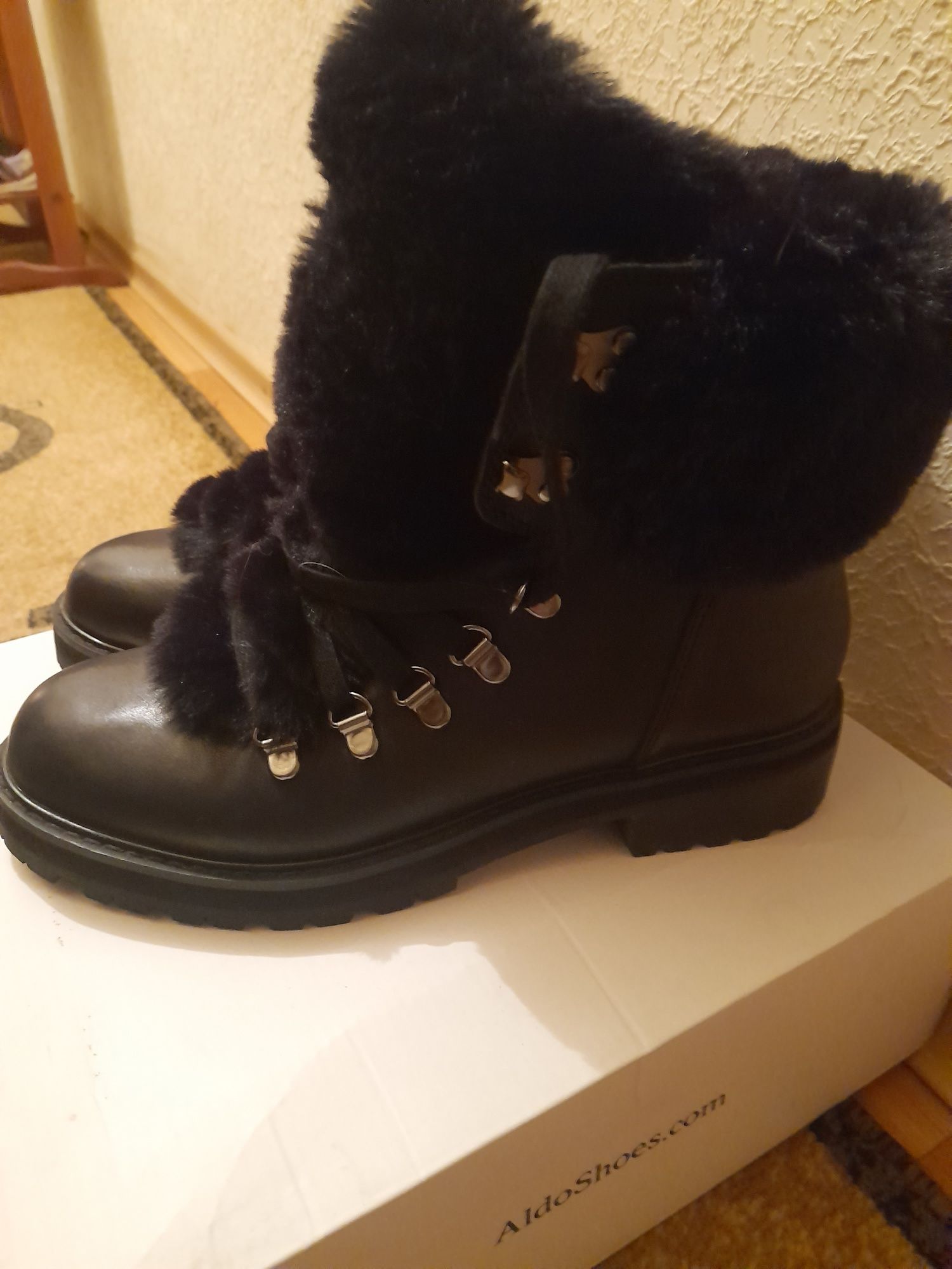Черевики, чобітки жіночі ALDO