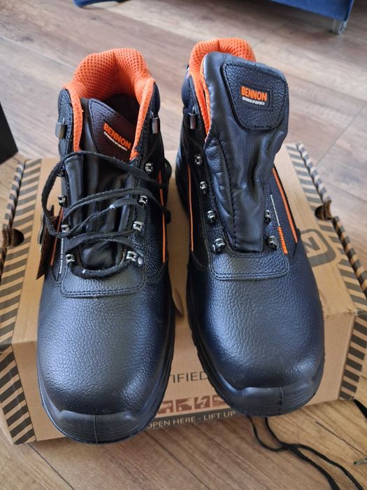Meskie buty robocze rozm.47