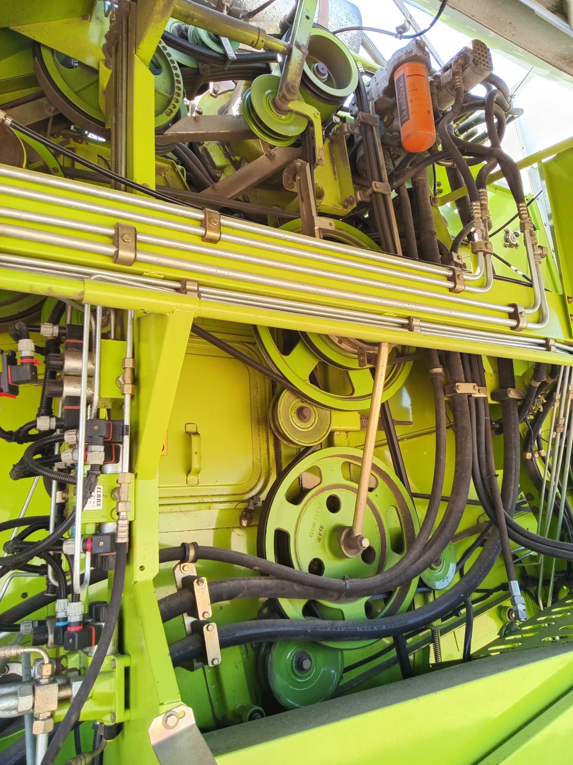 Sprzedam Claas Lexion 420 ze stołem do rzepaku