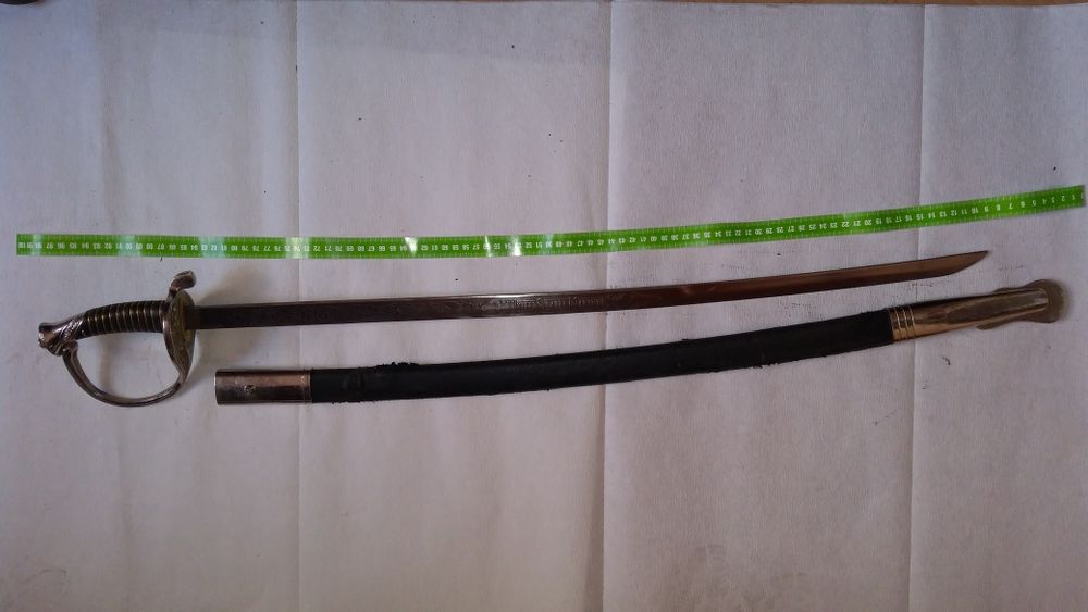 Szabla z pochwą skórzaną z trawioną głownią w cenie 1350 zł