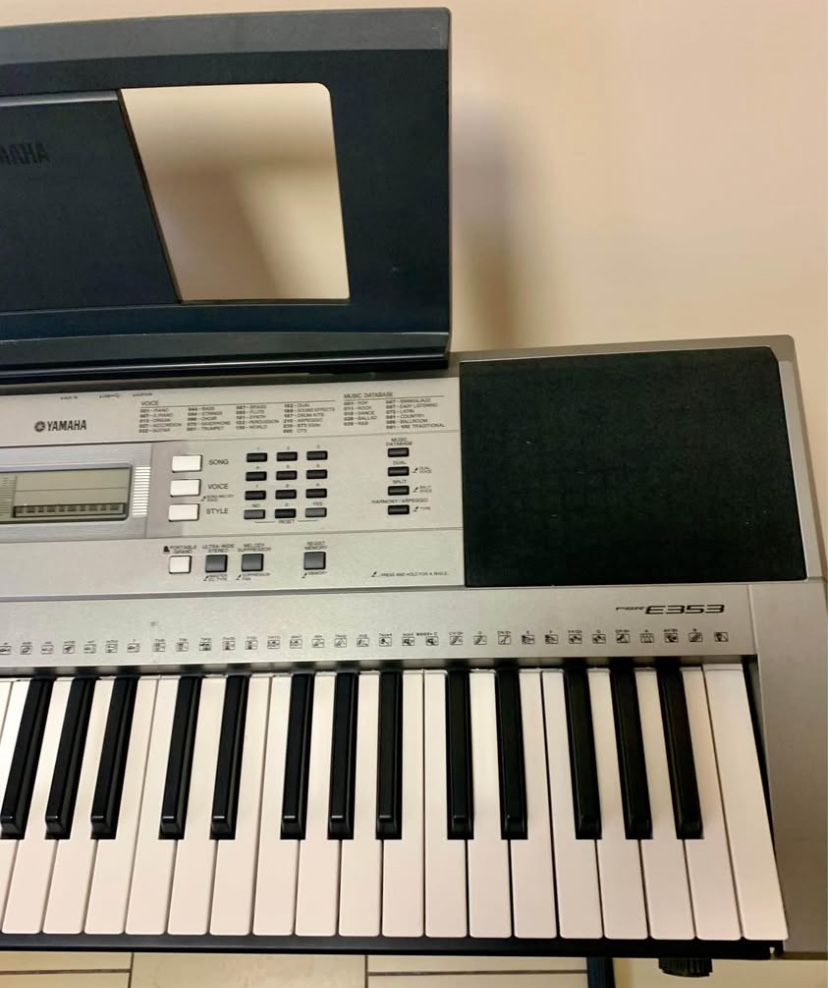 Keyboard  PSR E353 Statyw Gratis