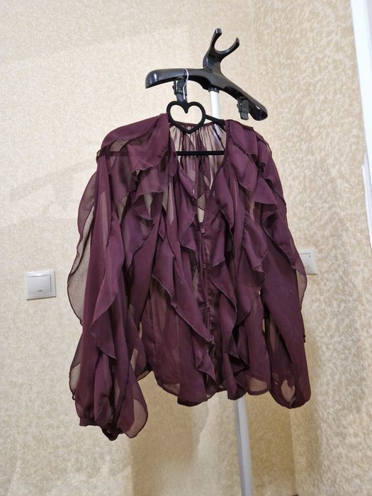 Нова бордова блузка — стильняч, вільний крій