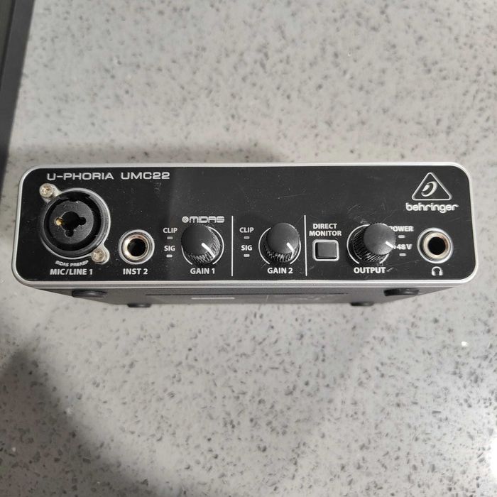 Microfone Behringer BA 85A + Inferface Behringer UMC22 + Suporte