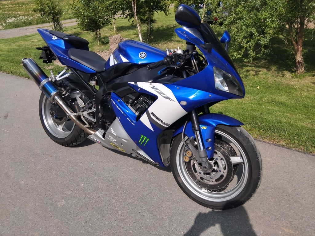 Yamaha R1 RN09 02r Oryginał