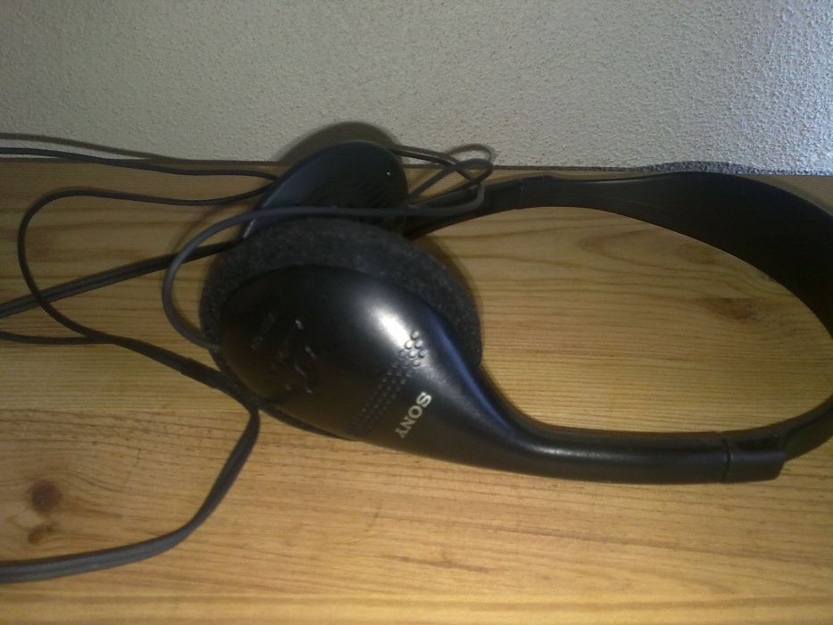 Auscultadores Sony Walkman MDR-027