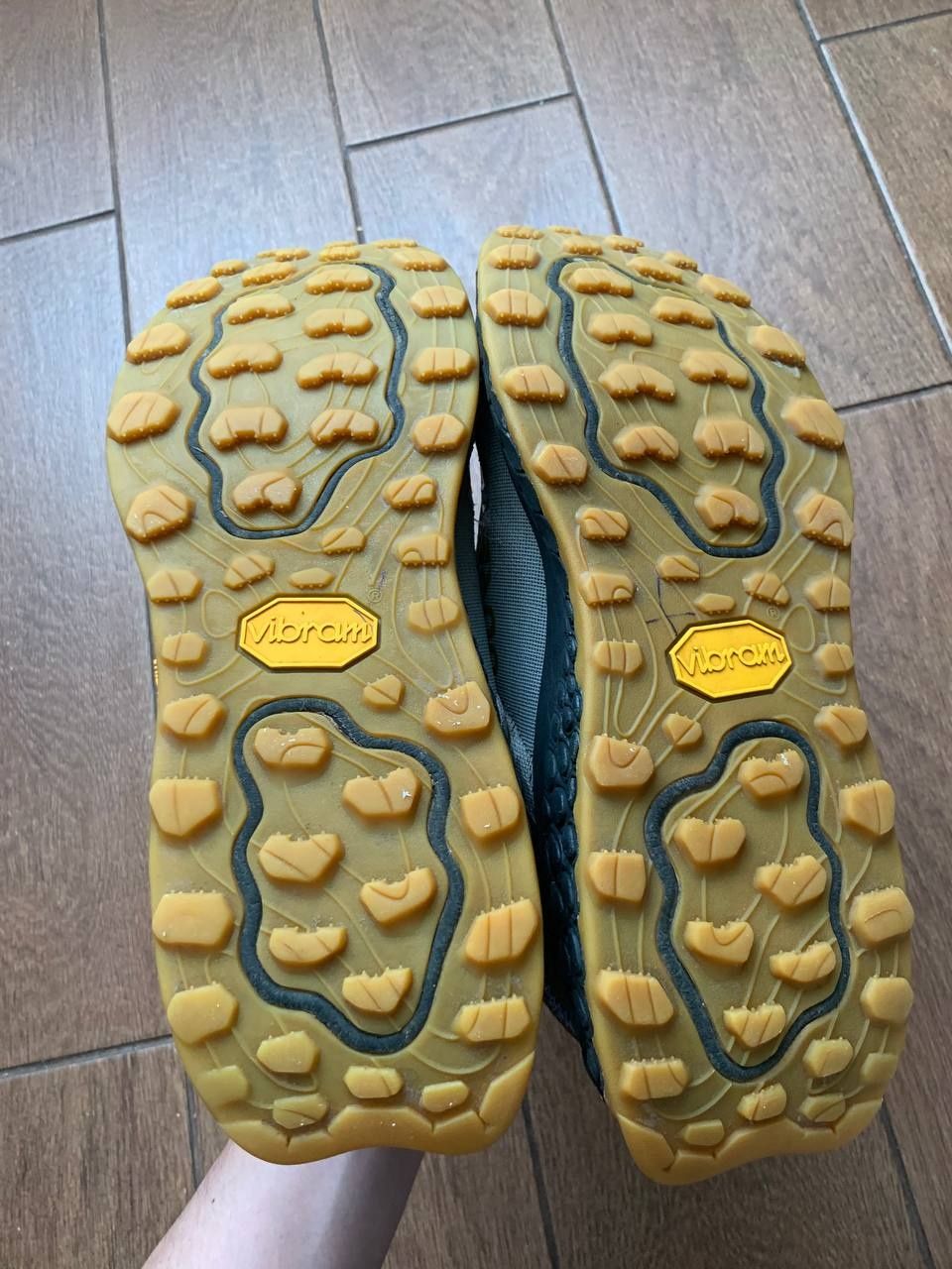 Кросівки  new balance gor-tex трекінгові