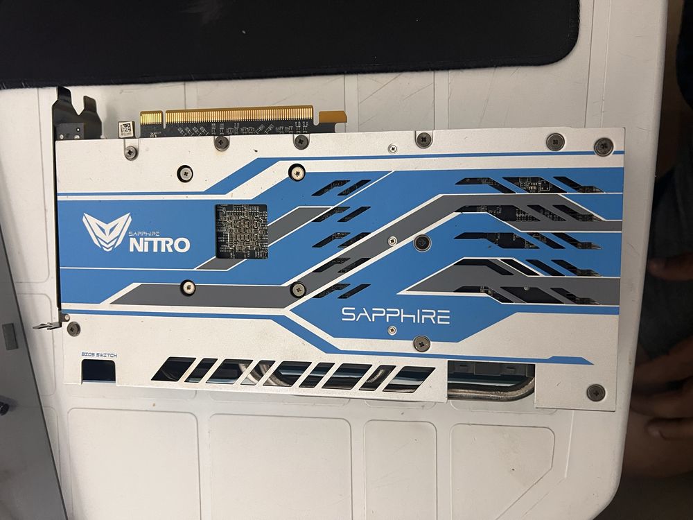 Rx590 series como nova