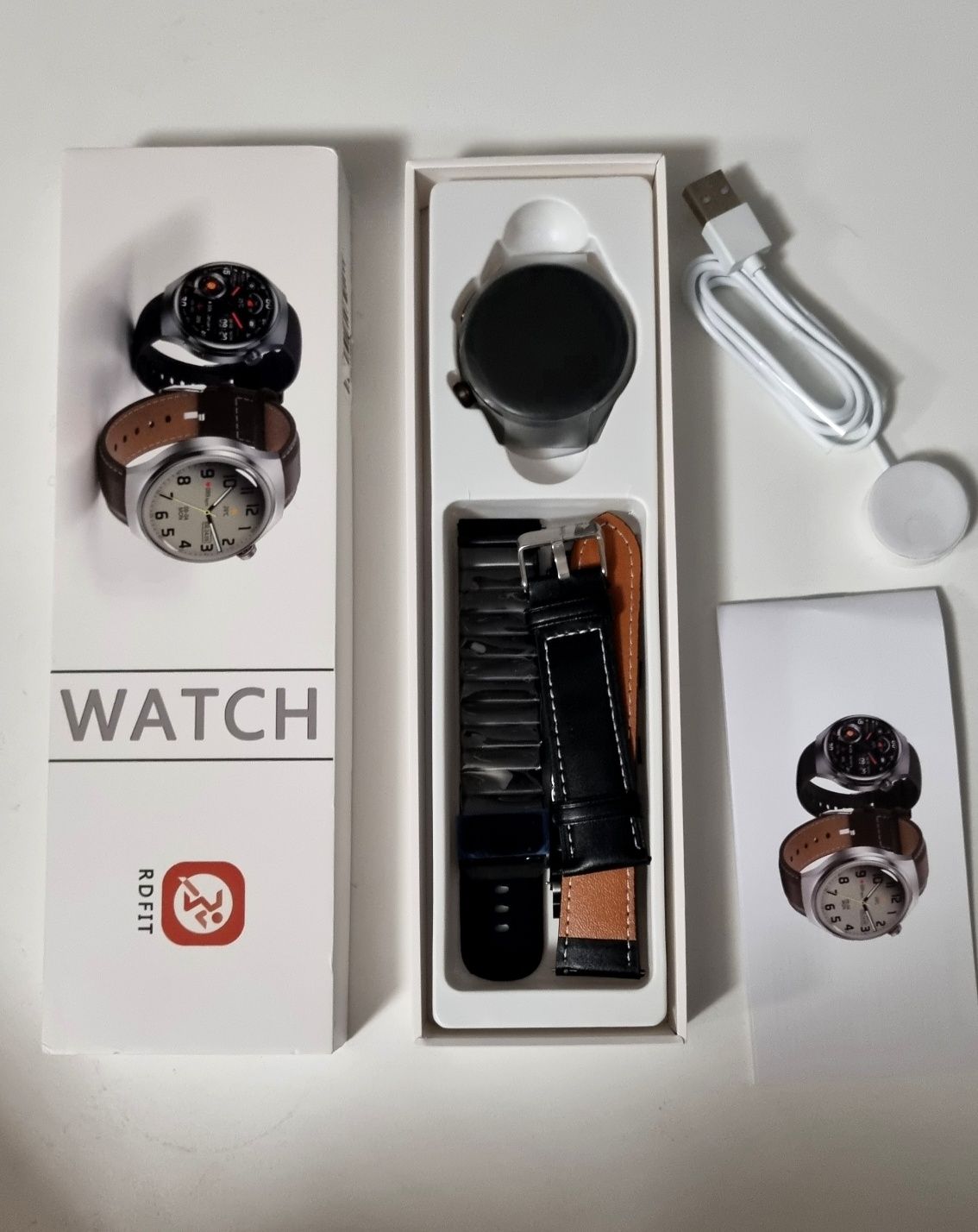 Czarny smartwatch