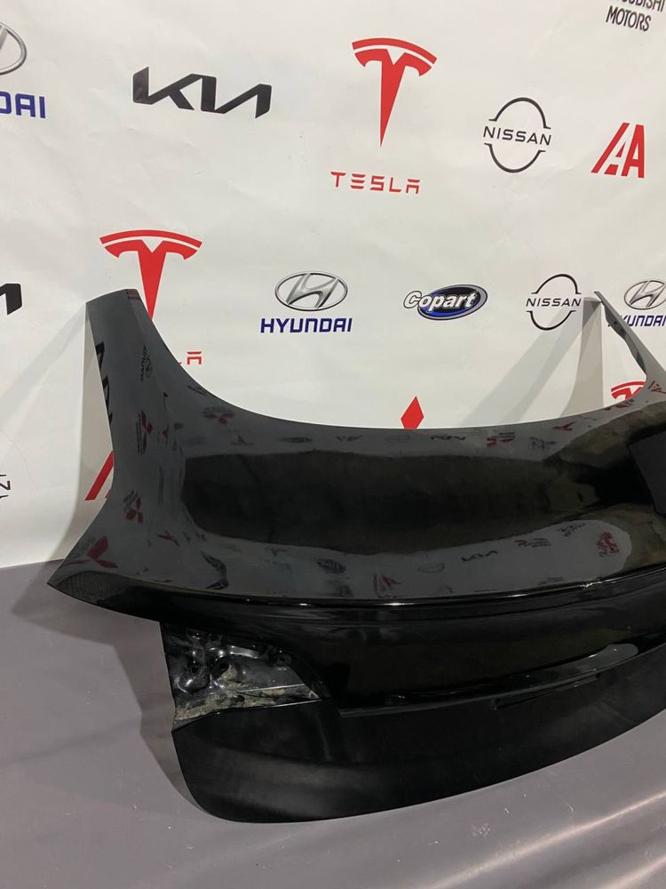 Кришка багажбагажника Tesla Model 3 рест