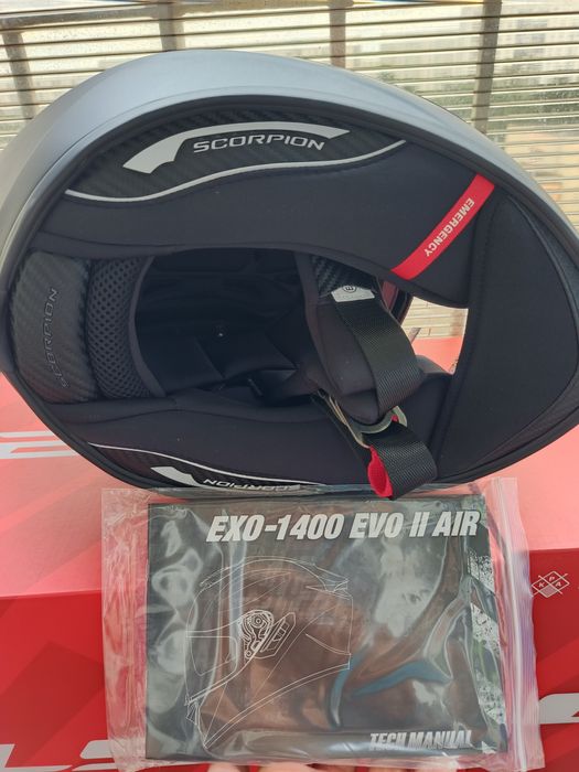 Kask motocyklowy Scorpion EXO-1400 EVO II AIR MATT BLACK SOLID. L