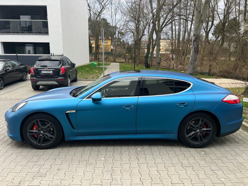 Porsche Panamera S4