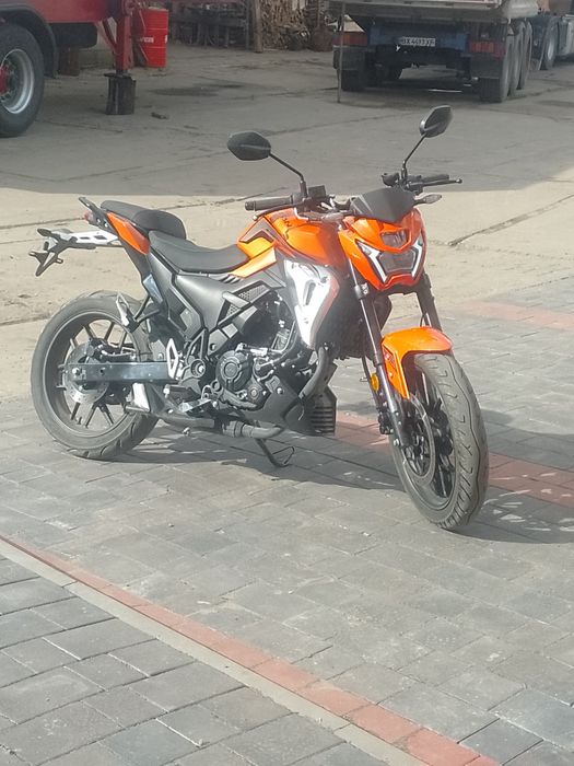 Продам мотоцикл ліфан 220