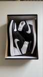 Nike Air Jordan 1 Retro High OG Black White Panda r.41 wkładka 26 cm.
